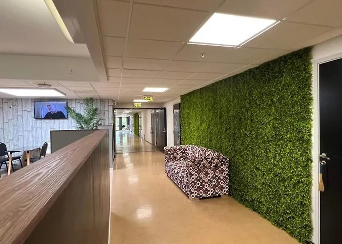 Turisthotell & Hotel Isfjorden